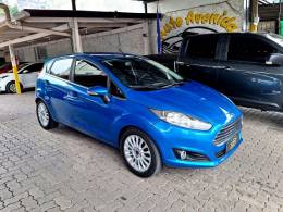 FORD - FIESTA - 2015/2015 - Azul - R$ 53.900,00