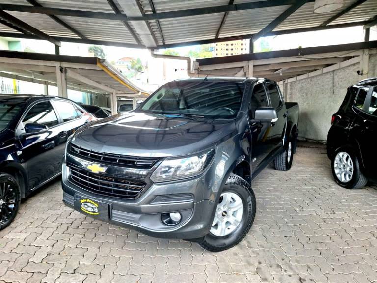 CHEVROLET - S10 - 2019/2020 - Cinza - R$ 159.900,00