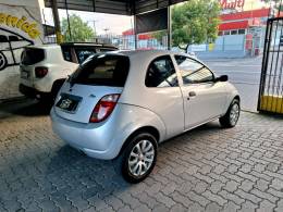 FORD - KA - 2004/2004 - Prata - R$ 18.900,00