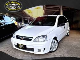 CHEVROLET - CORSA - 2011/2012 - Branca - R$ 32.900,00