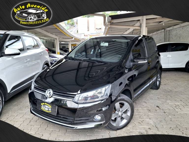 VOLKSWAGEN - FOX - 2018/2019 - Preta - R$ 59.900,00