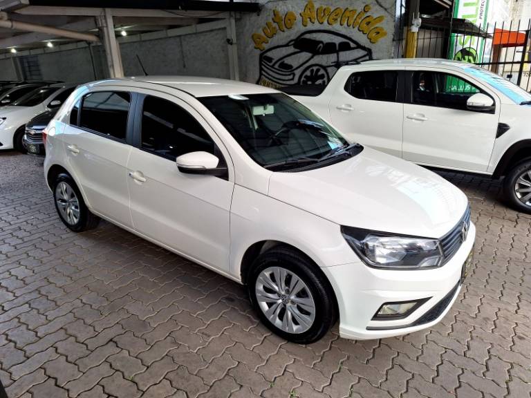 VOLKSWAGEN - GOL - 2018/2019 - Branca - R$ 52.900,00