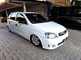 CHEVROLET - CORSA - 2011/2012 - Branca - R$ 32.900,00